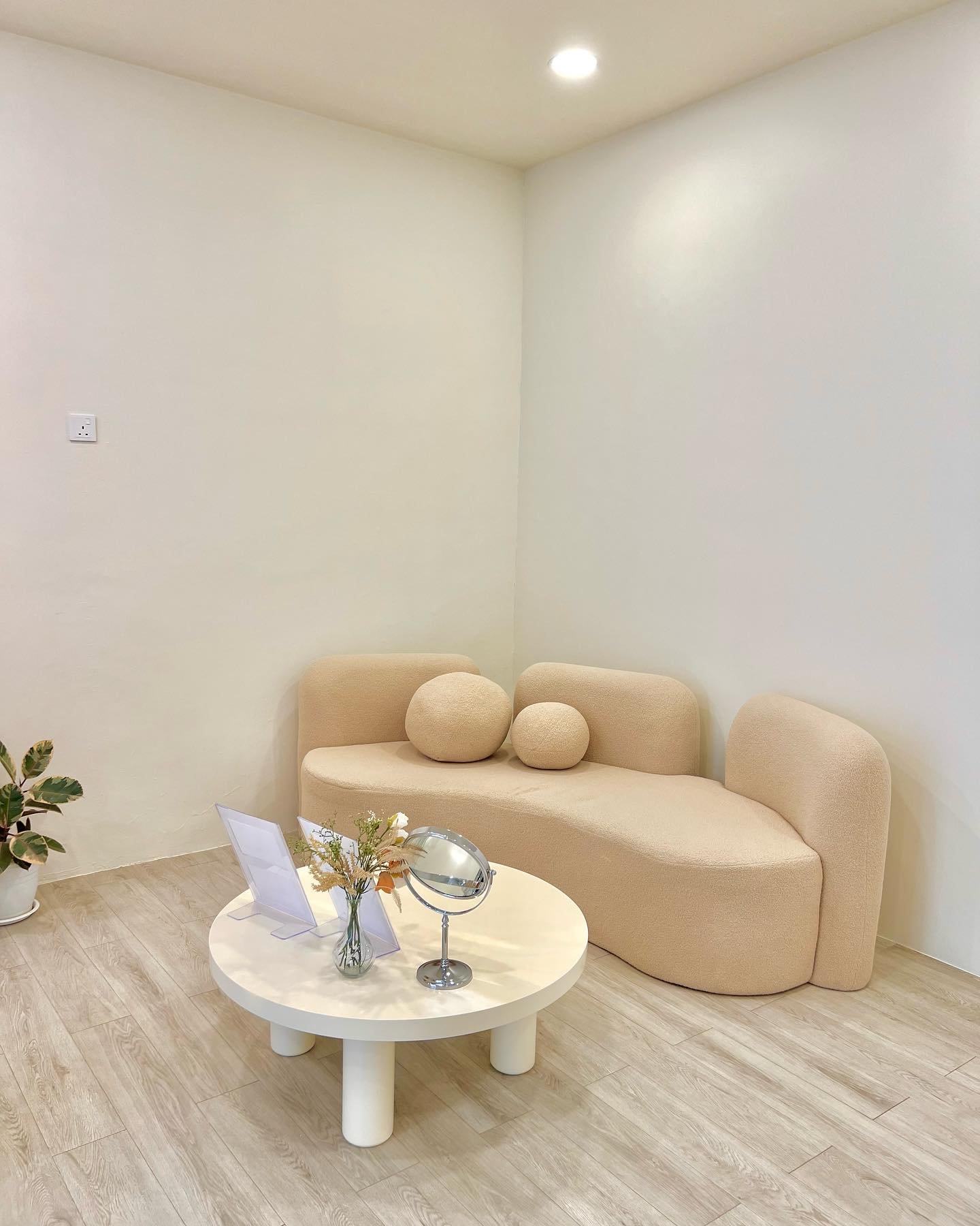 Beauty Salons